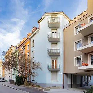  Apartamento Swiss Star Sihlfeld - Self Check-in